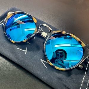Madewell tortoise shell sunglasses